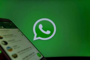 Leia mais sobre o artigo WhatsApp Beta ganha editor de texto estilo Stories do Instagram