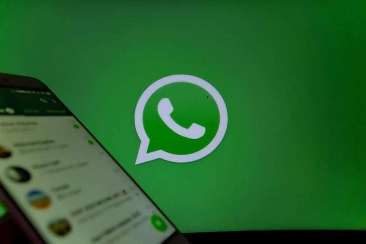 WhatsApp Beta ganha editor de texto estilo Stories do Instagram