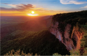 Leia mais sobre o artigo O Geoparque Chapada dos Guimarães faz parte de documentário