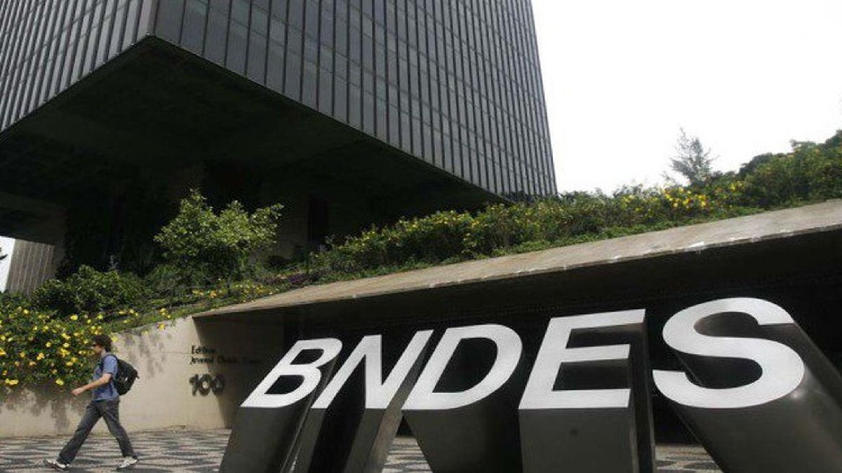 Você está visualizando atualmente BNDES aprova financiamento de investimentos em energia