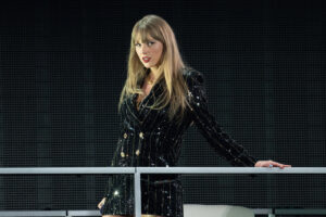 Leia mais sobre o artigo LANÇAMENTOS: Novos hits de Taylor Swift, Juliette, entre outros