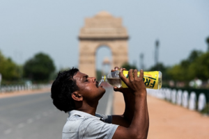 Leia mais sobre o artigo Onda de calor deixa quase 100 mortos na Índia