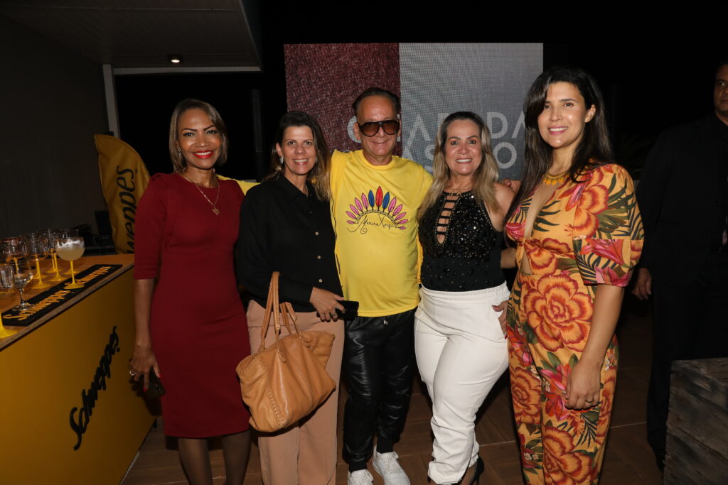 Você está visualizando atualmente MENIRE XINGU: Destaque em desfile de moda e sustentabilidade