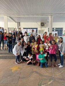 Leia mais sobre o artigo Escola municipal recebe projeto de educação e tratamento odontológico