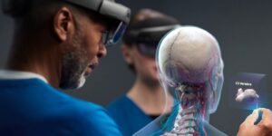 Leia mais sobre o artigo O que é e como funciona a tecnologia de realidade mista (AR e VR)
