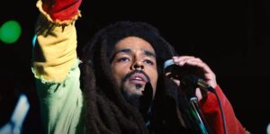 Leia mais sobre o artigo BOB MARLEY ONE LOVE: Lenda do reggae ganha primeiro trailer