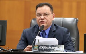 Leia mais sobre o artigo Eduardo Botelho define seus apoios na Câmara de Cuiabá