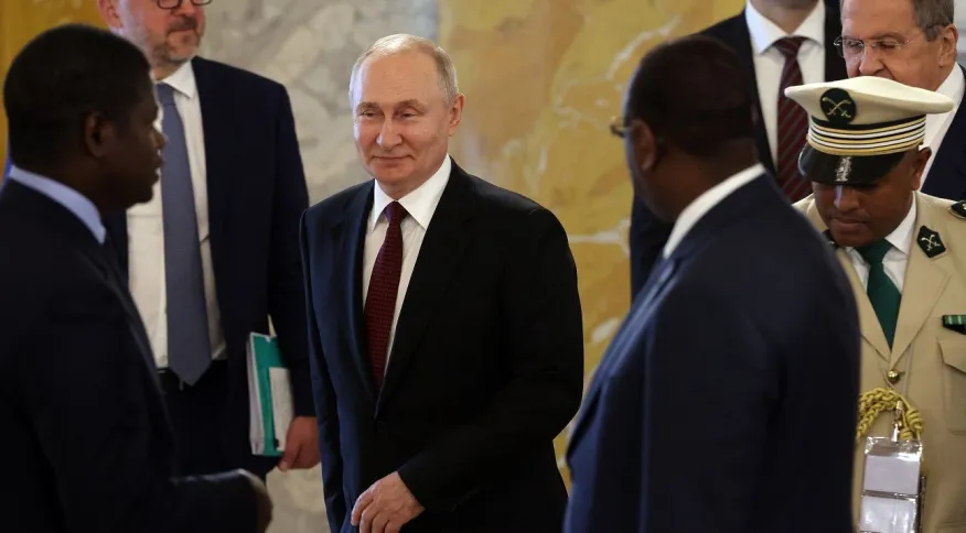 Você está visualizando atualmente Comitiva africana se reúne com Putin e propostas de paz não avançam