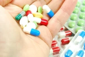 Leia mais sobre o artigo SUS vai oferecer três novos medicamentos para tratamento do HIV