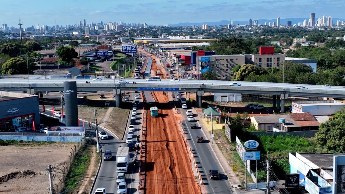 No momento, você está visualizando Obras do BRT chegam à passagem de nível na FEB