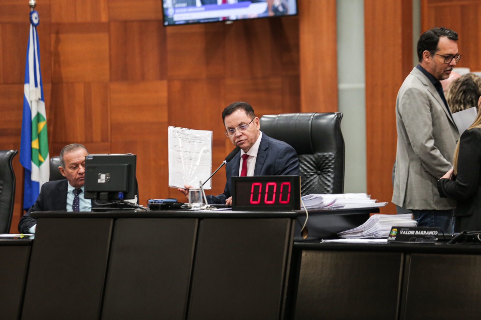 No momento, você está visualizando Presidente da ALMT recebe lideranças comunitárias do Consórcio do Vale do Rio Cuiabá