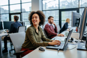 Leia mais sobre o artigo Cérebro precisará se readaptar ao trabalho presencial, diz estudo