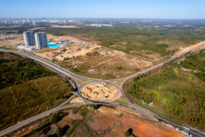 Leia mais sobre o artigo Obras do Rodoanel avançam com construção de ponte e viaduto