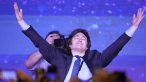Leia mais sobre o artigo Javier Milei é eleito presidente da Argentina