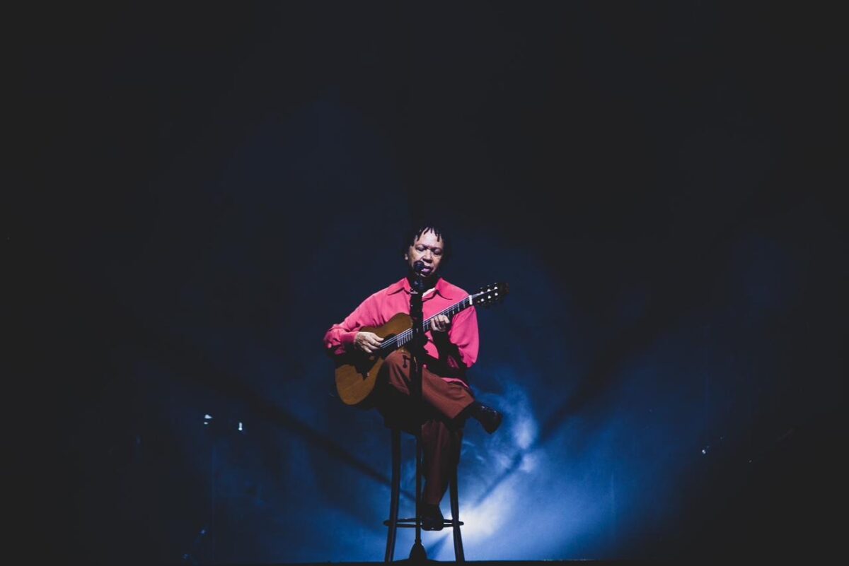 No momento, você está visualizando Djavan desembarca em Cuiabá com a turnê mundial ‘D’