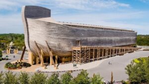 Leia mais sobre o artigo Brasileira dá detalhes sobre visita à réplica da Arca de Noé