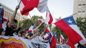 Leia mais sobre o artigo Chilenos rejeitam Constituição conservadora para substituir texto da era da ditadura