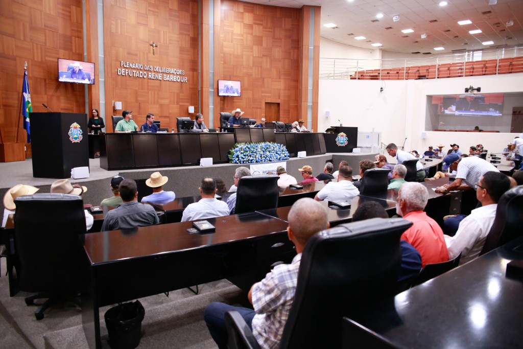 No momento, você está visualizando ALMT discute preço do leite pago a produtores em Mato Grosso