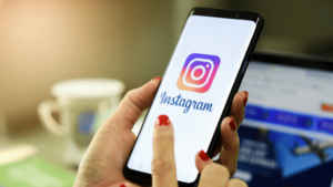 Leia mais sobre o artigo Instagram agora permite criar modelos “Sua Vez” nos Stories; entenda o recurso