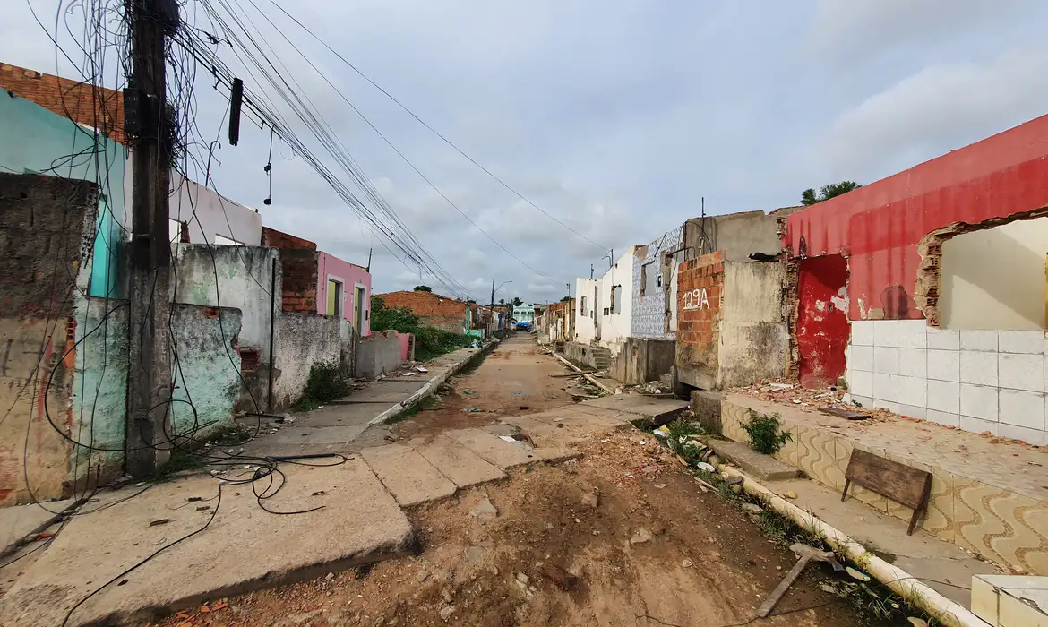 No momento, você está visualizando Maceió está em alerta máximo devido ao risco de afundamento de solo