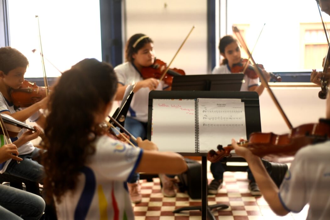 No momento, você está visualizando Instituto Ciranda está inscrições abertas para cursos gratuitos de instrumentos musicais de orquestra