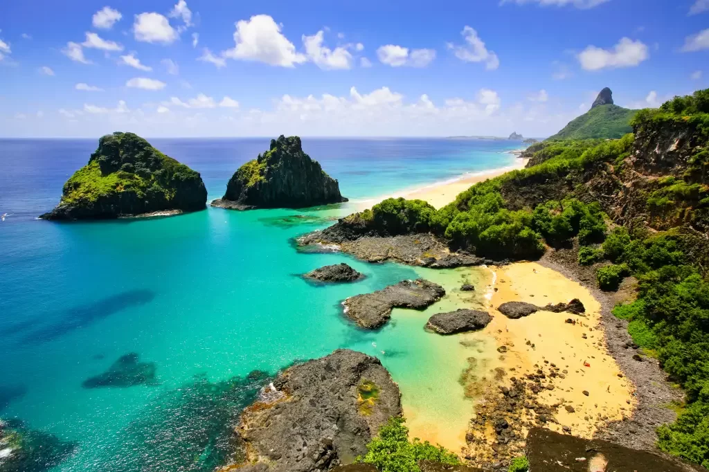 No momento, você está visualizando Praia de Fernando de Noronha é eleita a melhor do mundo pela 7ª vez