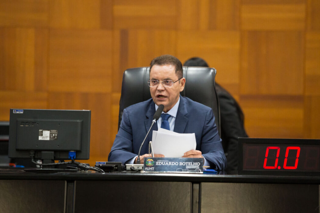 No momento, você está visualizando Botelho presta contas de 2023 durante reabertura dos trabalhos legislativos