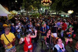 Leia mais sobre o artigo Carnaval não é feriado e comércio de Cuiabá e deve funcionar normalmente