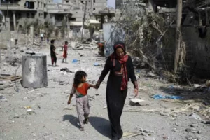 Leia mais sobre o artigo Mais de 1 milhão de crianças podem morrer de fome na Faixa de Gaza, diz ONG