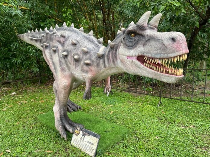 No momento, você está visualizando Exposição de réplicas de dinossauros chega em museu de Mato Grosso