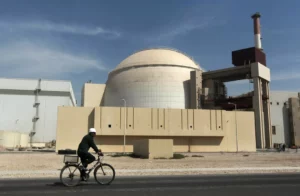 Leia mais sobre o artigo Irã inicia construção de novo reator nuclear
