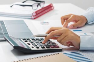 Leia mais sobre o artigo 4 passos para ter um orçamento simples e eficaz