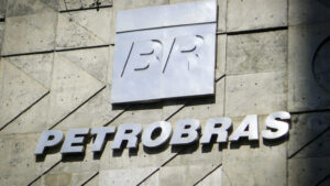 Leia mais sobre o artigo Petrobras não descarta voltar atrás em decisão sobre dividendos
