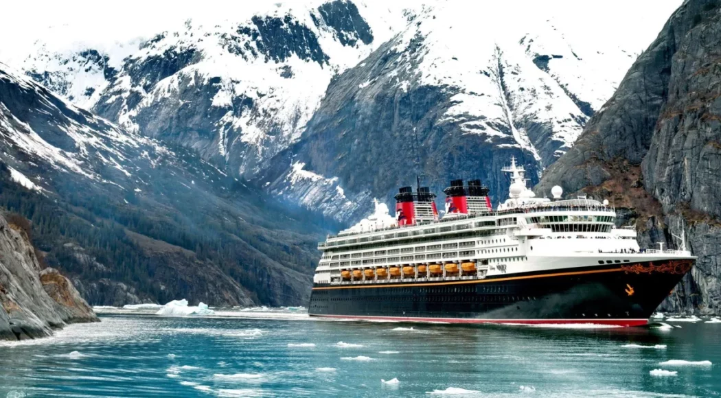 Você está visualizando atualmente Disney Cruise Line anuncia novos destinos para o verão de 2025