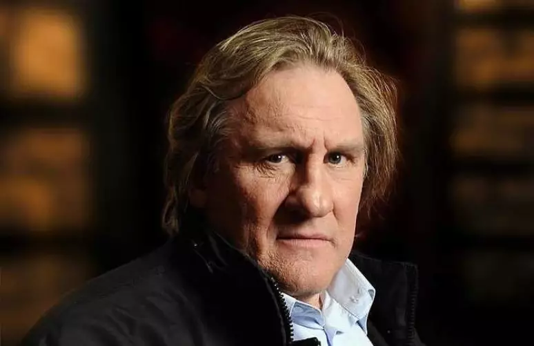 No momento, você está visualizando Gérard Depardieu é preso por supostas agressões sexuais na França