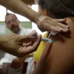 Governo aumenta público-alvo da vacinação contra HPV