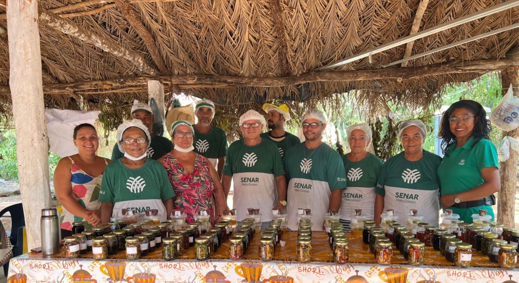 Você está visualizando atualmente Curso do Senar-MT impulsiona o empreendedorismo de produtos naturais de  assentamento em Poconé