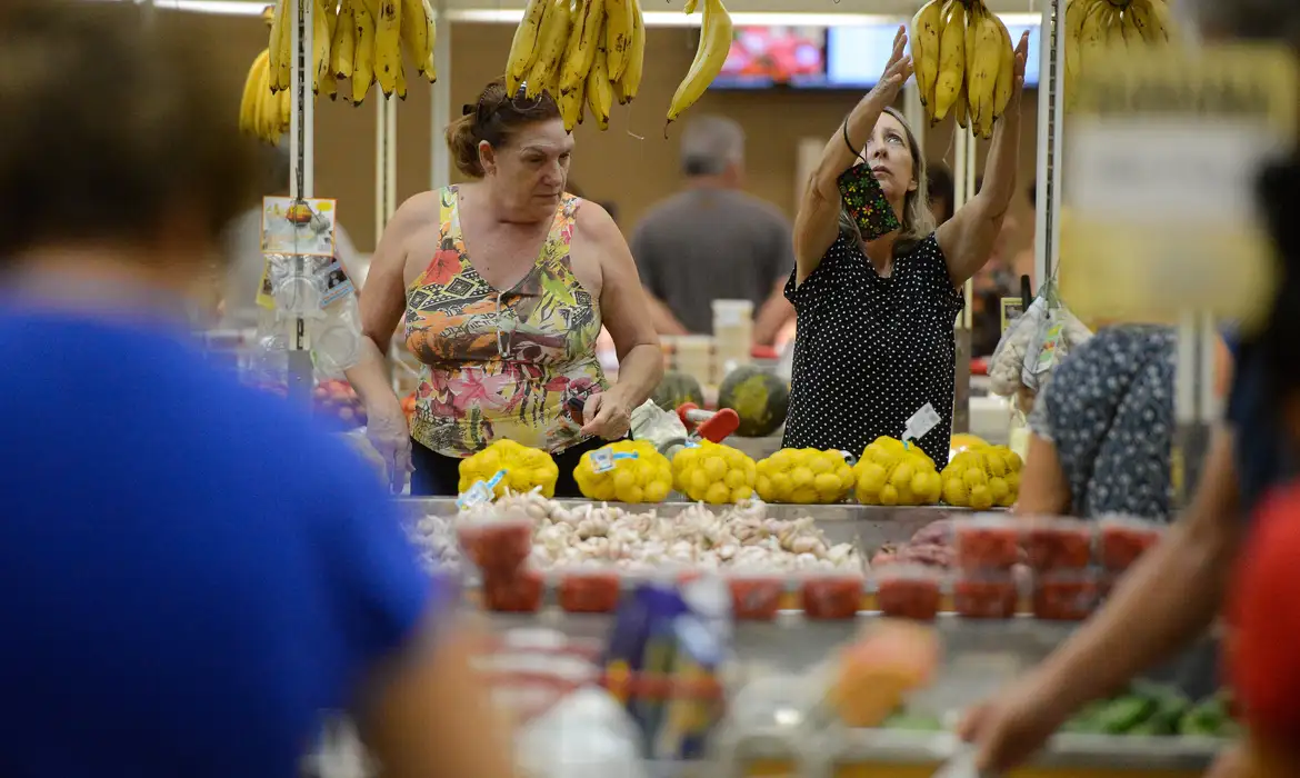 Você está visualizando atualmente Inflação oficial fica em 0,38% em abril deste ano