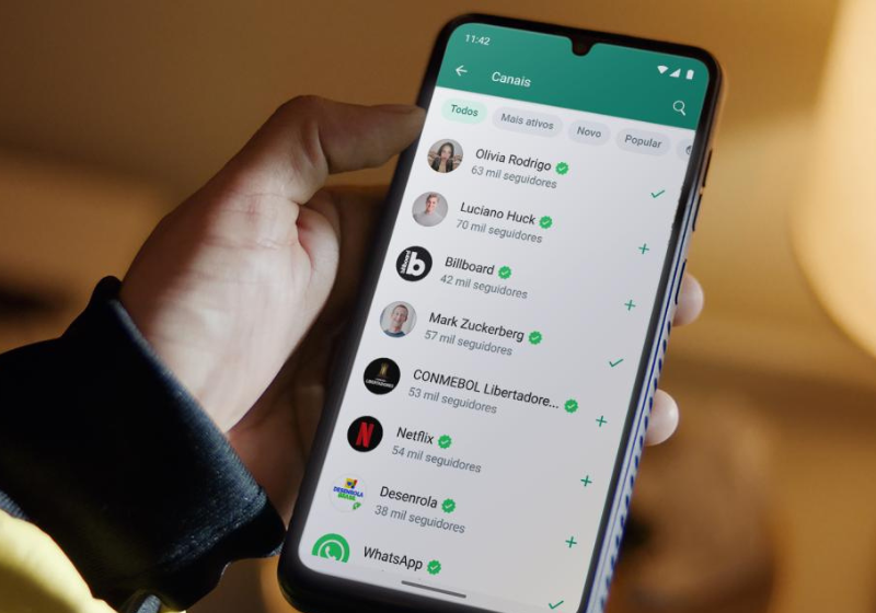 Você está visualizando atualmente Nova atualização do WhatsApp traz cores novas e novo modo escuro; veja!