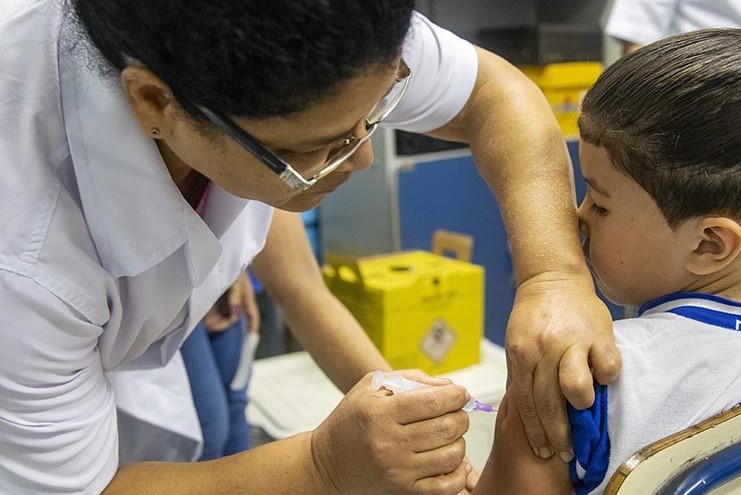 Você está visualizando atualmente Saúde e Educação se mobilizam para imunizar todas as crianças em Rondonópolis