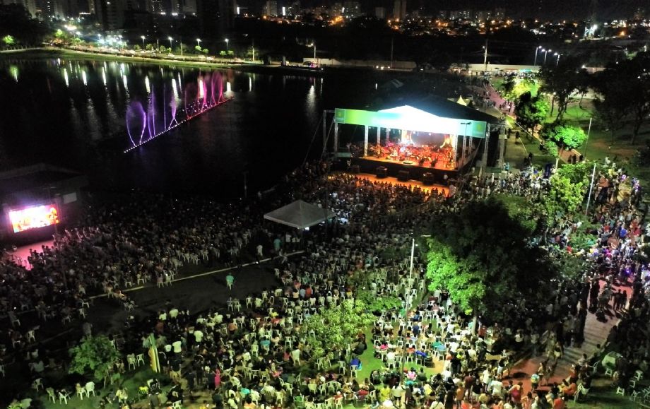 Você está visualizando atualmente Parque das Águas recebe festa de música eletrônica