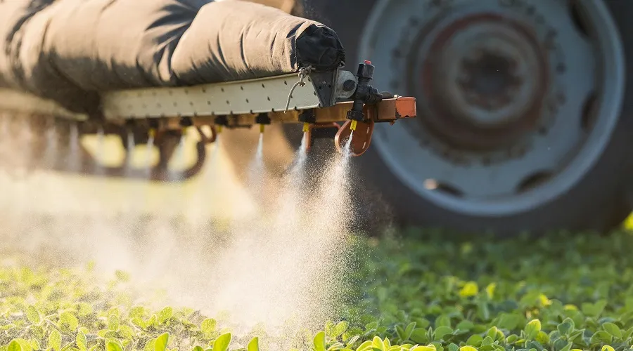 Você está visualizando atualmente Indea publica nova regra sobre uso de agrotóxicos em Mato Grosso