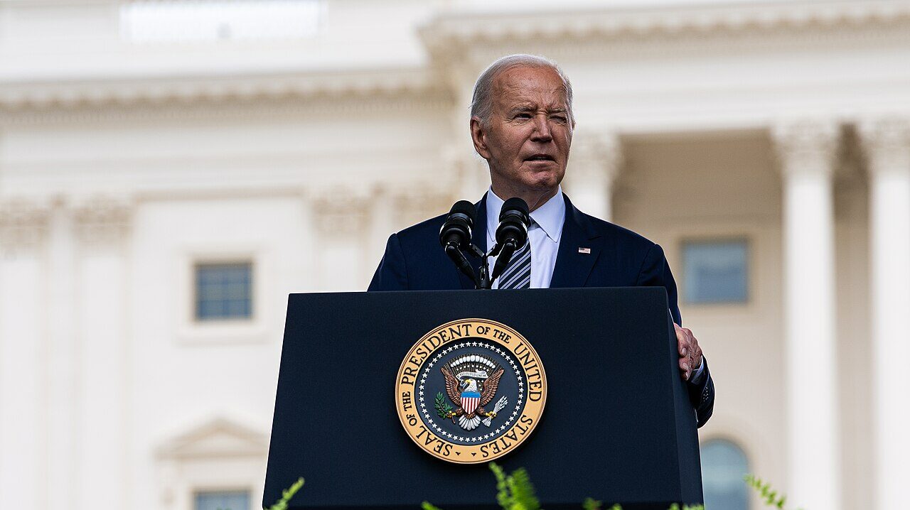 Você está visualizando atualmente Biden desiste da campanha à presidência dos EUA