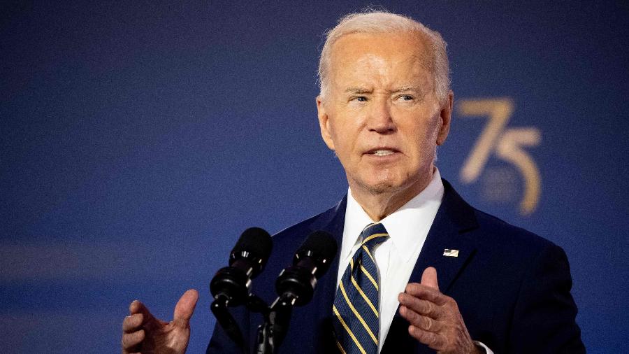 Você está visualizando atualmente Biden enfrenta mais pressão de democratas para abandonar candidatura à reeleição