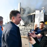 Prefeito anuncia ações emergenciais após incêndio no Shopping Popular