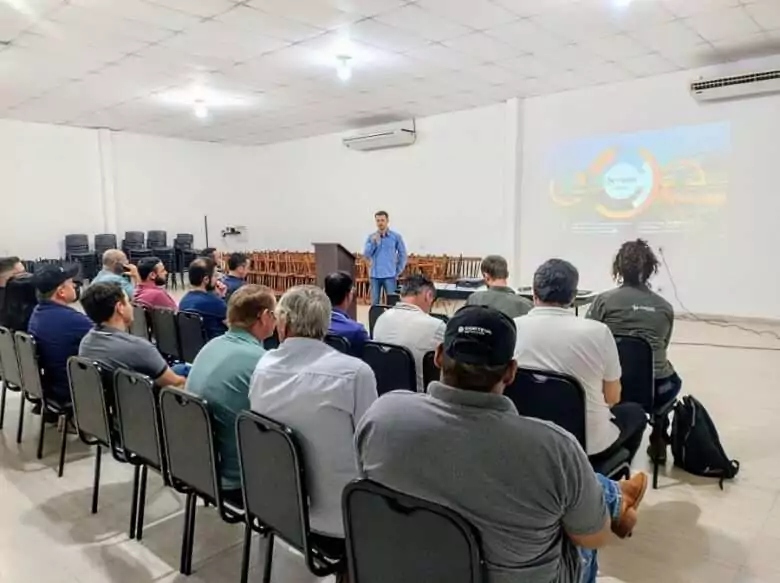 Você está visualizando atualmente Rodadas Técnicas da Aprosoja-MT levam resultados de pesquisas aos agricultores