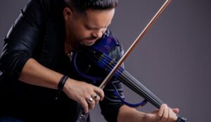 Leia mais sobre o artigo Violinista Yllen Almeida apresenta a 2ª edição do Show Trilhas para emocionar a plateia