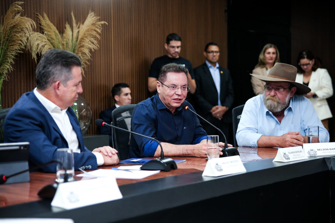 Você está visualizando atualmente Eduardo Botelho fala sobre as promessas de campanha para Prefeitura de Cuiabá