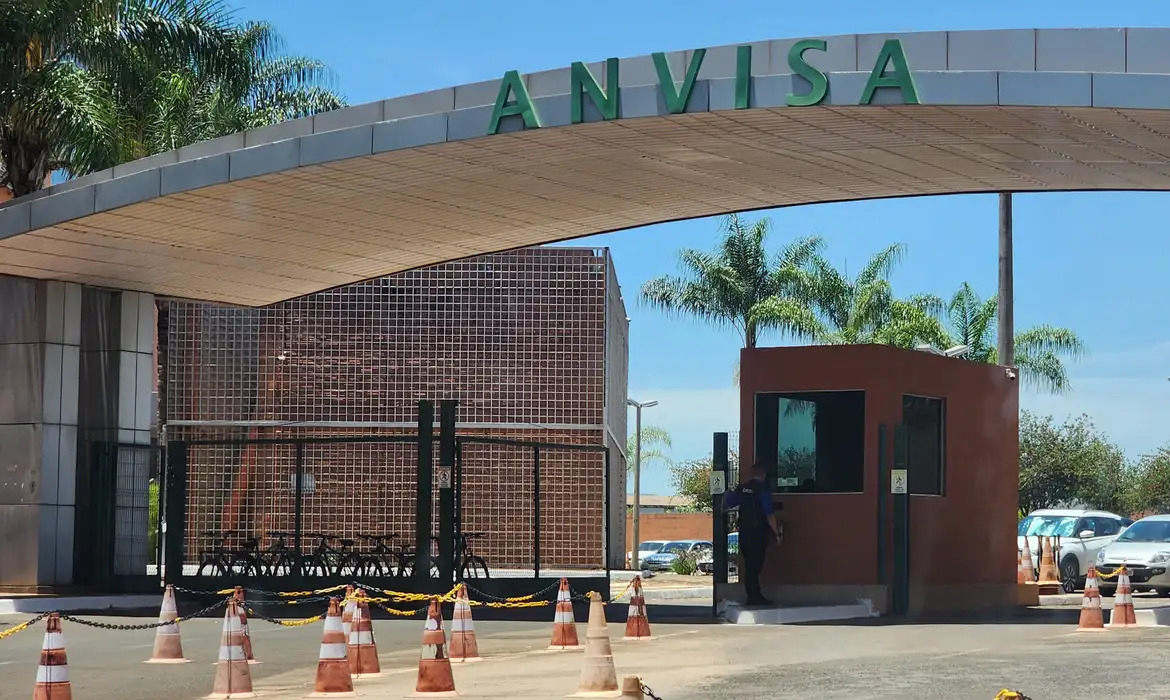 Você está visualizando atualmente MPOX: Anvisa simplifica regra para importação de vacina e medicamento