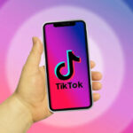 TikTok enfrentará processo nos EUA por morte de menina de 10 anos após desafio na rede social